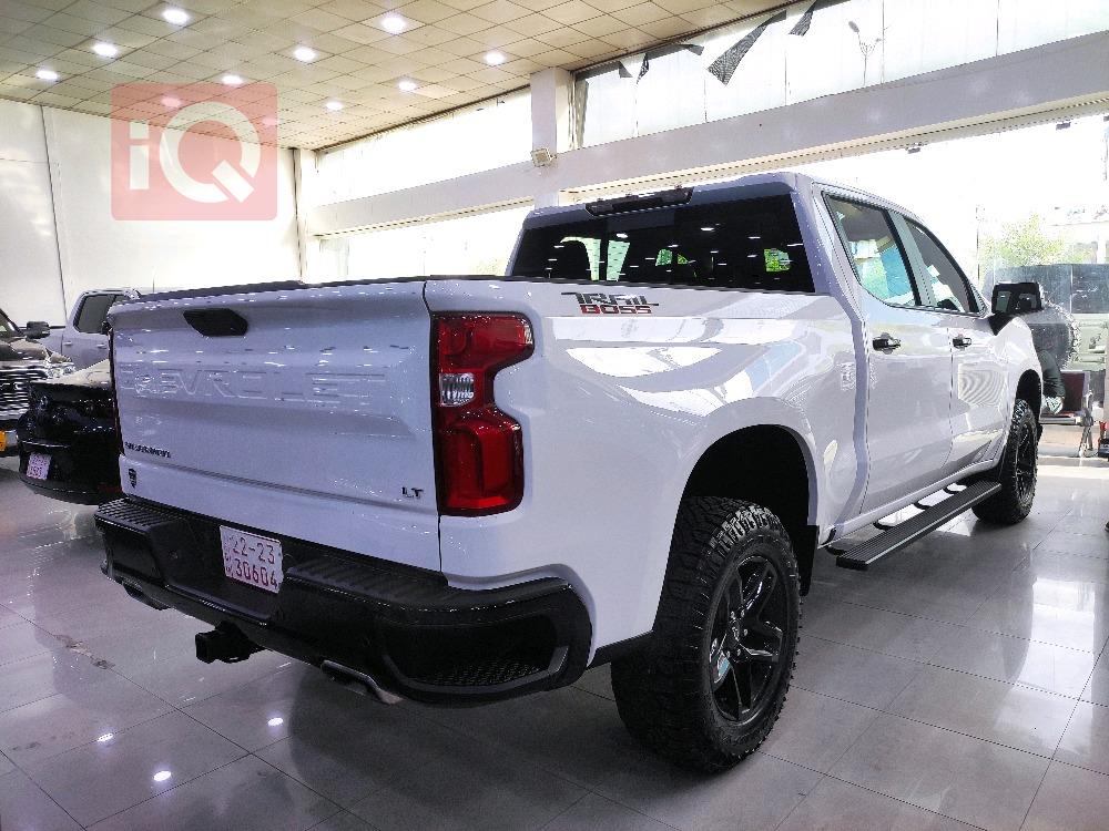 Chevrolet Silverado